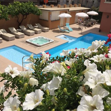 קיאברי Hotel Monte Rosa מראה חיצוני תמונה