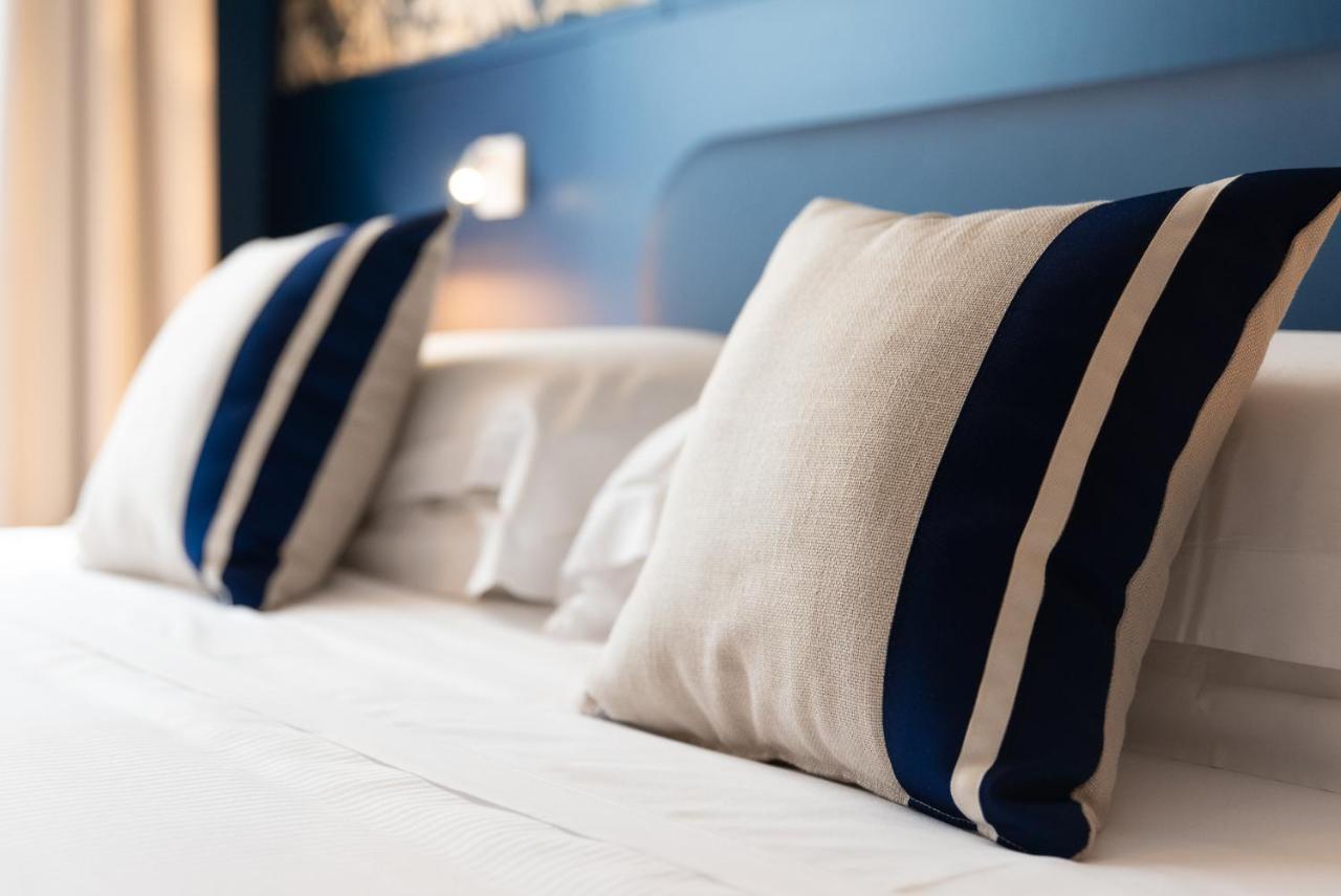 קיאברי Hotel Monte Rosa מראה חיצוני תמונה