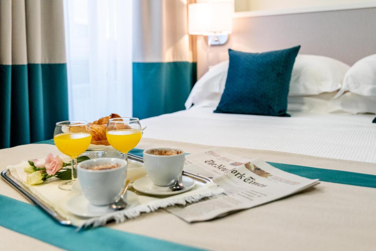 קיאברי Hotel Monte Rosa מראה חיצוני תמונה