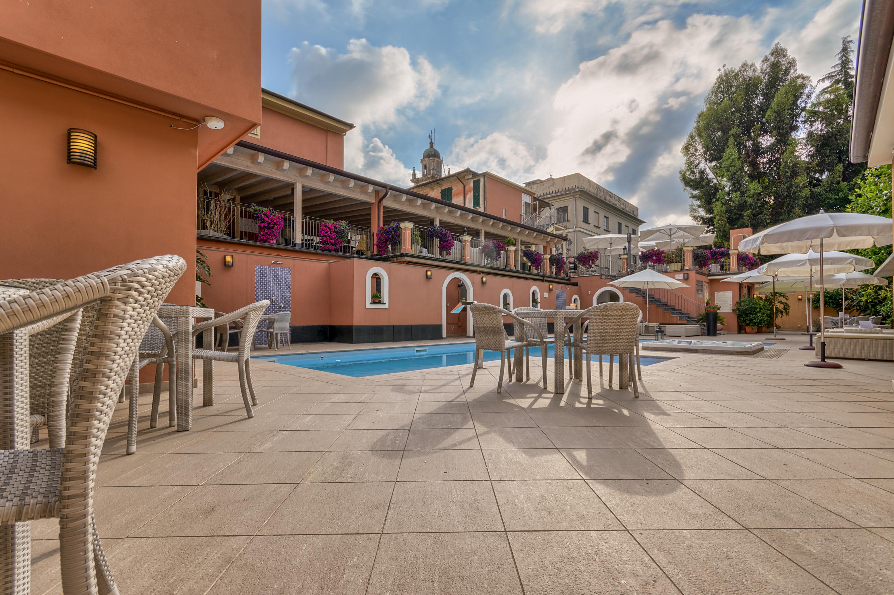 קיאברי Hotel Monte Rosa מראה חיצוני תמונה